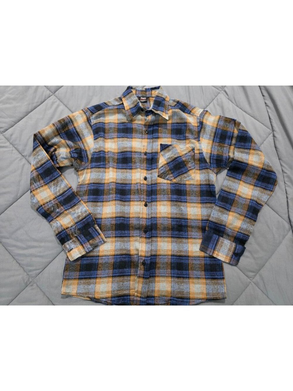 Tru Fit Cotton Flannel Button Down Mens Medium Blue and Yellow Long sleeve